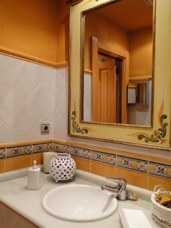 Posada La Mies Ноха Екстер'єр фото